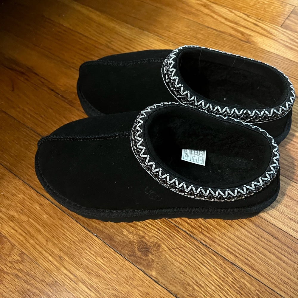 Ugg Women’s Tasman Slippers